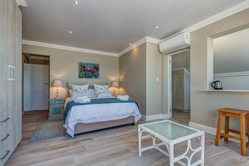 Marine Manor Hotel Mossel Bay Exterior photo